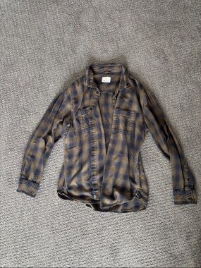 Plaid Button-Down Shirt in Navy & Olive